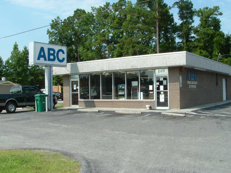 207 US Hwy 117 S ABC Store Information
